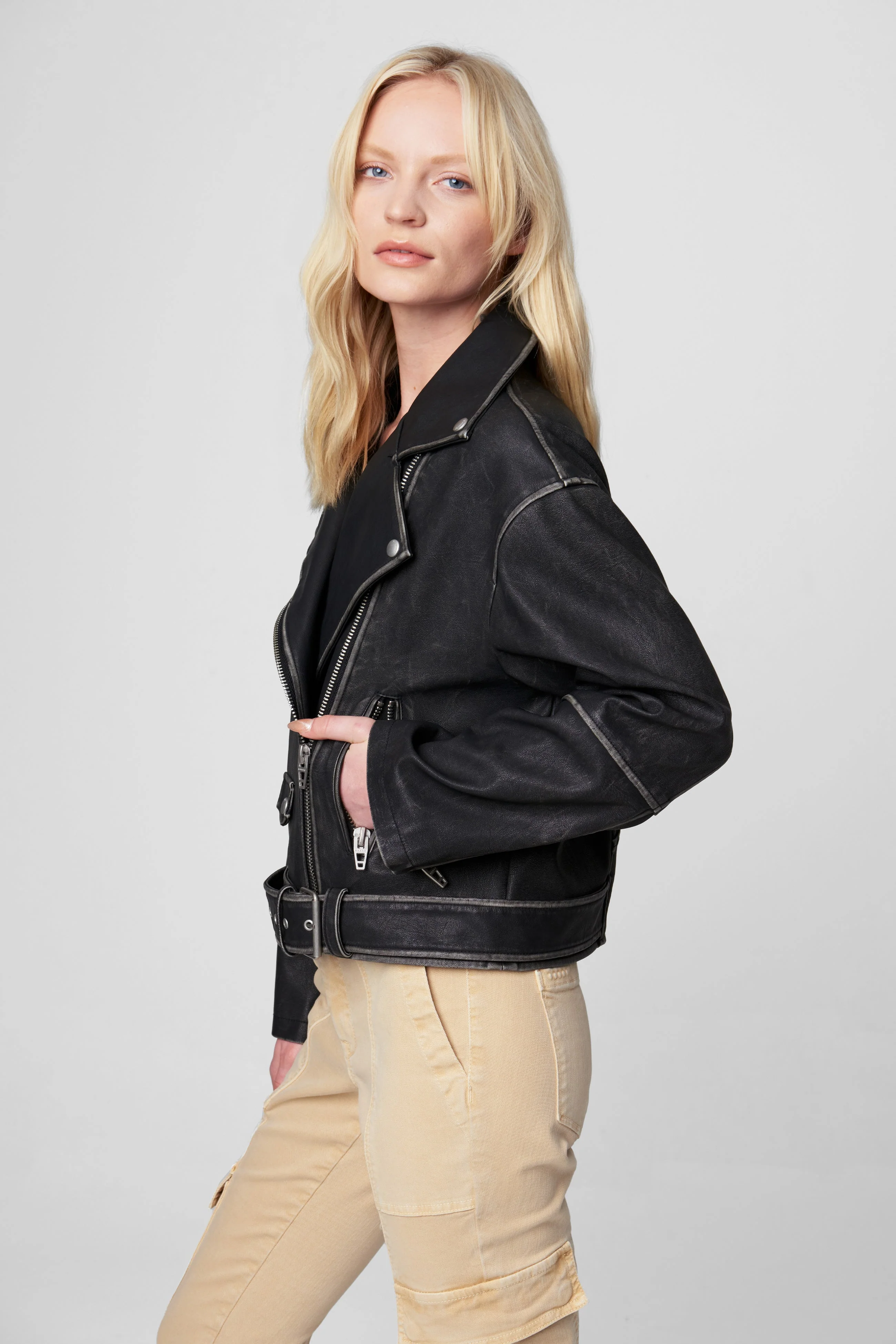 A List Jacket - Image 3