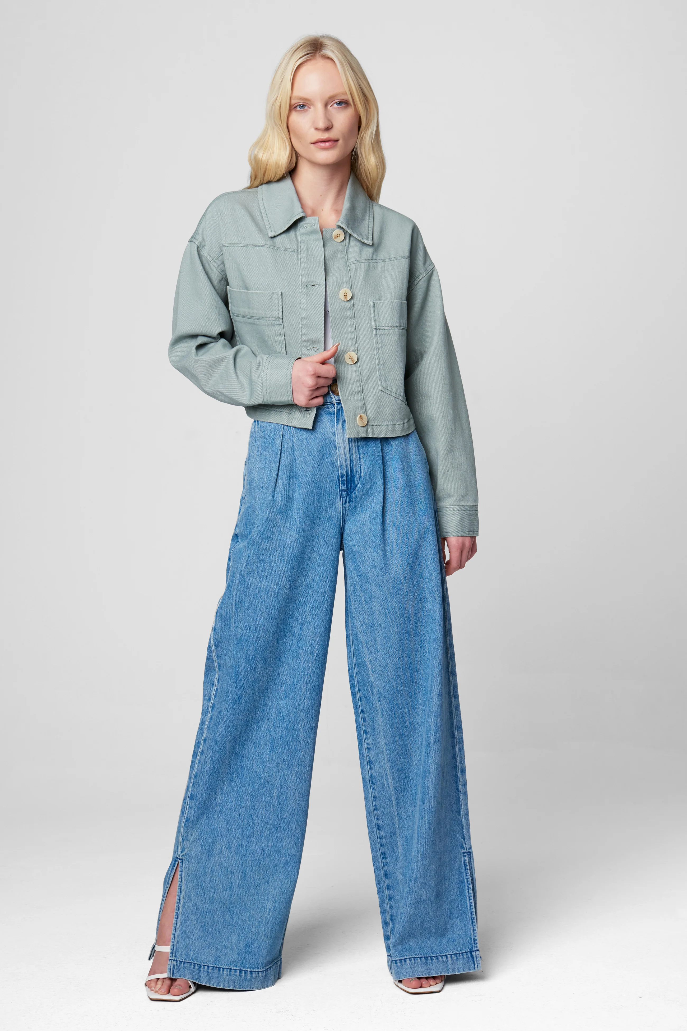 Aqua Foam Jacket - Image 2