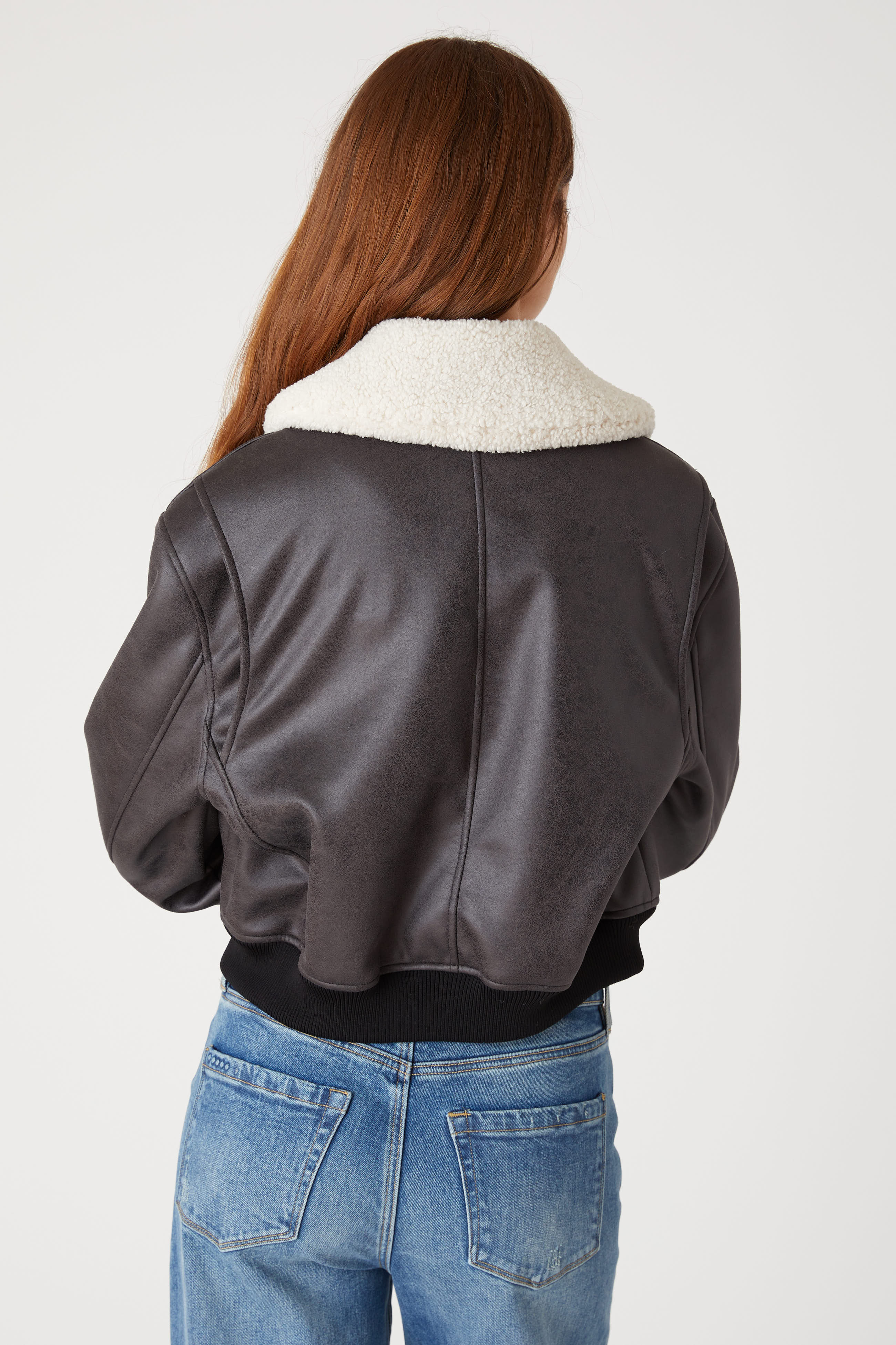 Behind The Scenes Bomber - Image 5