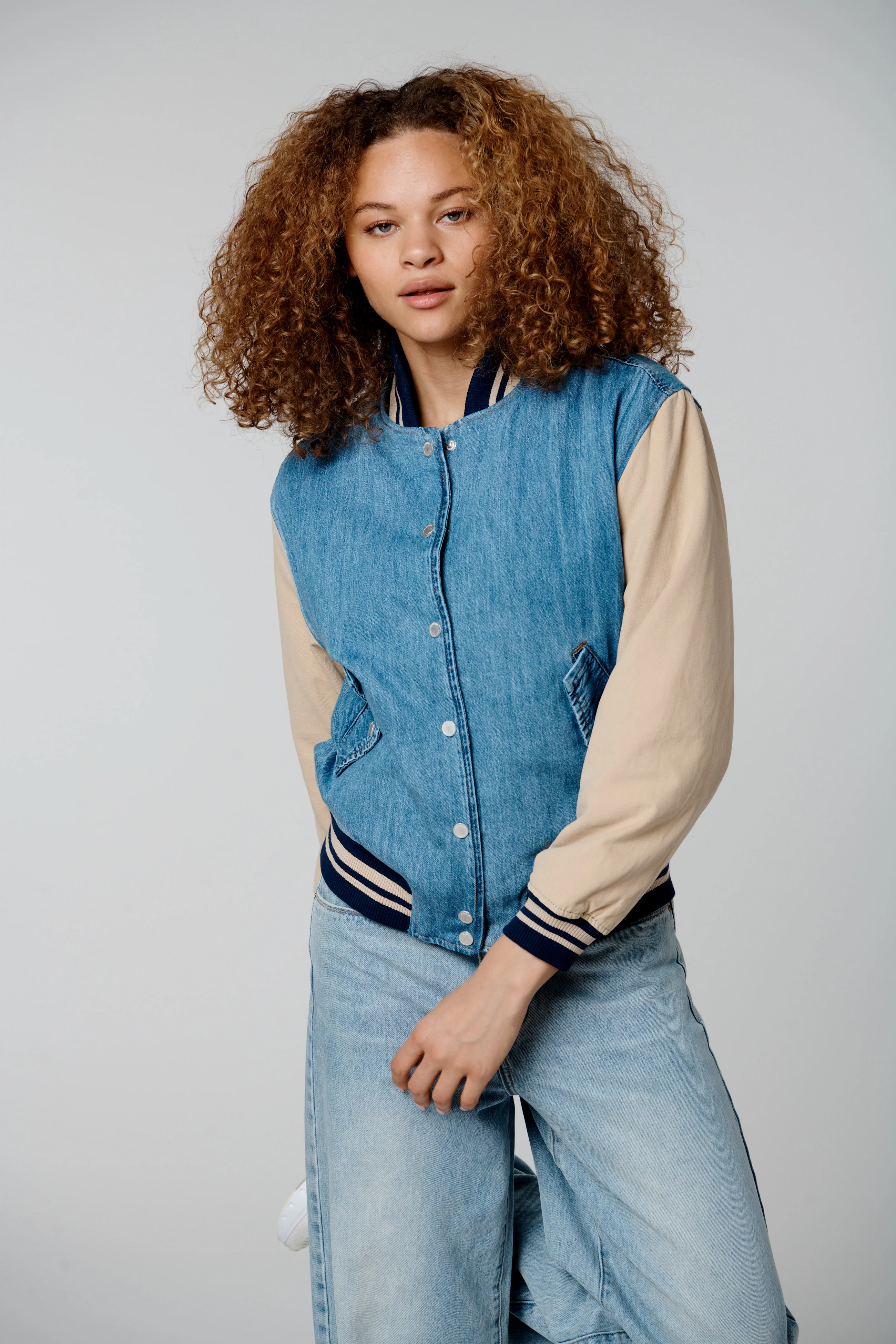 Crash Course Bomber - Image 3