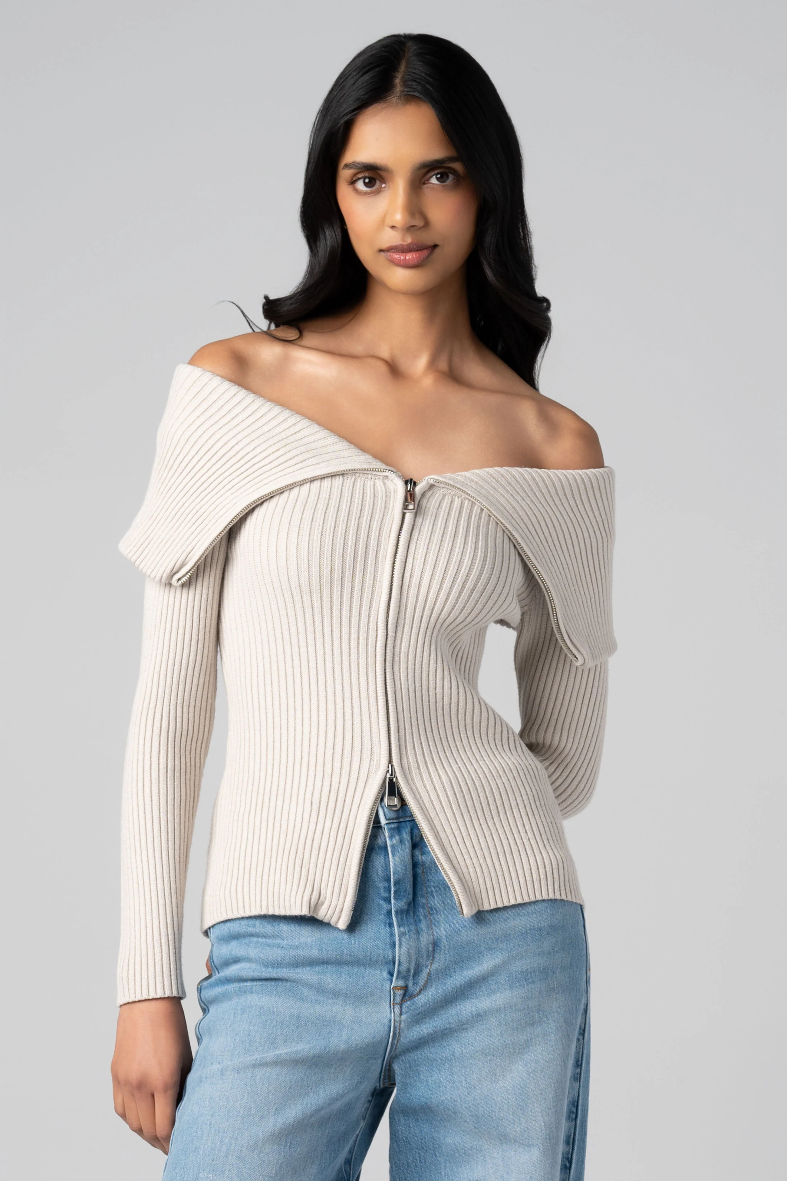 CRYSTAL CLEAR SWEATERS - Image 3