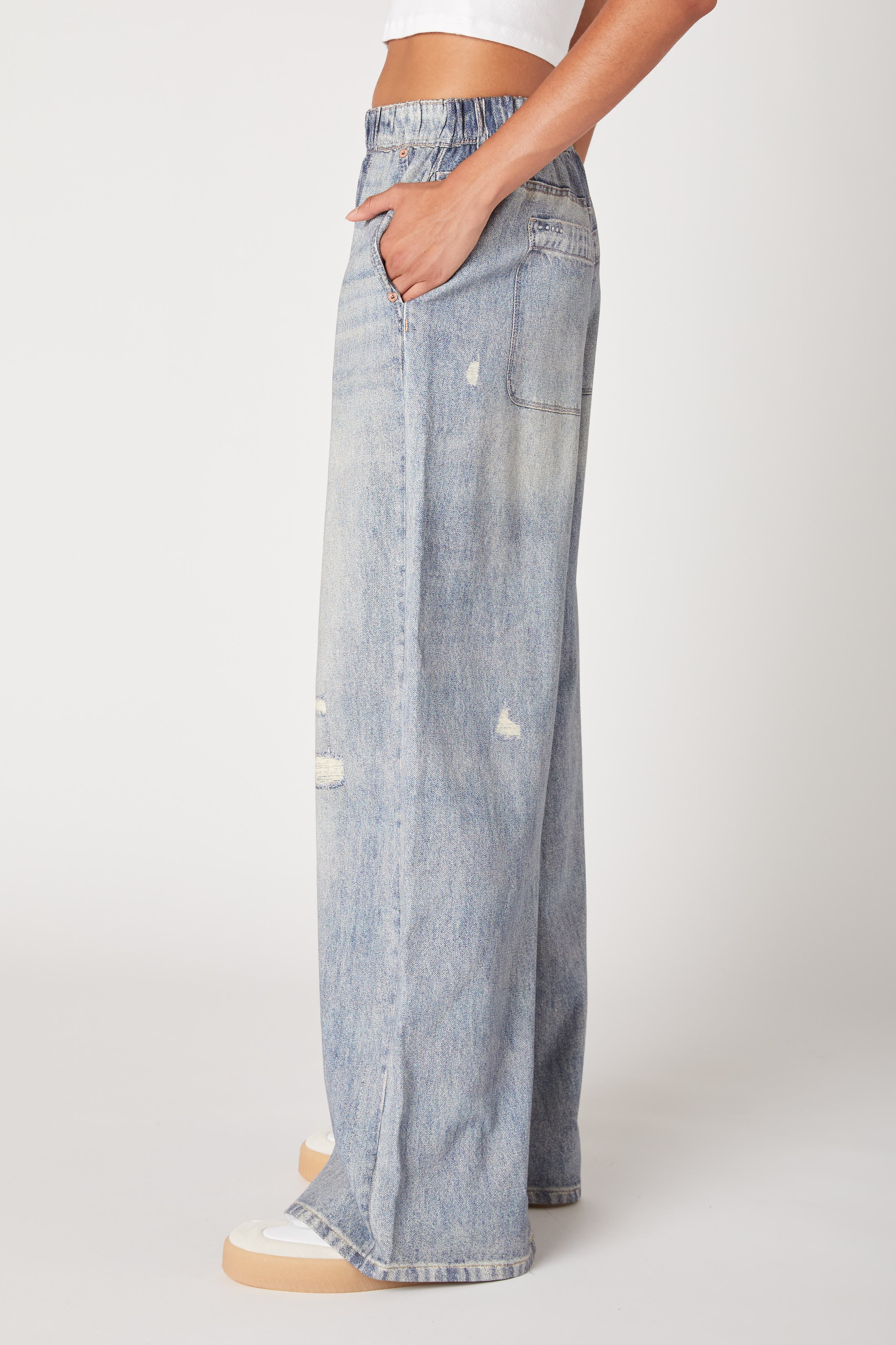 Deep Dive Jean - Image 4