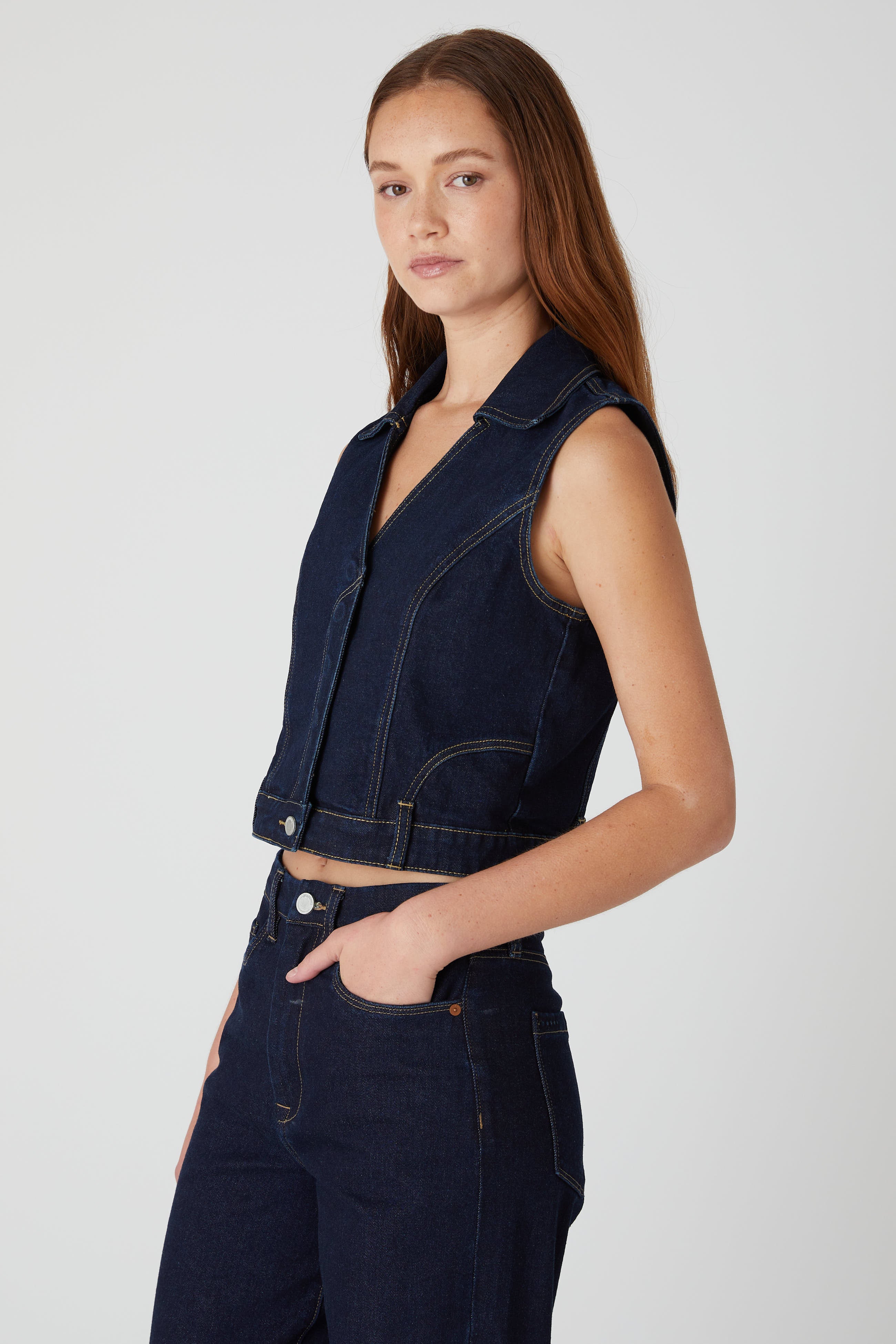 Night Break Vest - Image 3